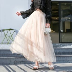 Bella Flowy skirt